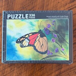 Monarch Butterfly Puzzle with Purple Flowers - 336 Pieces